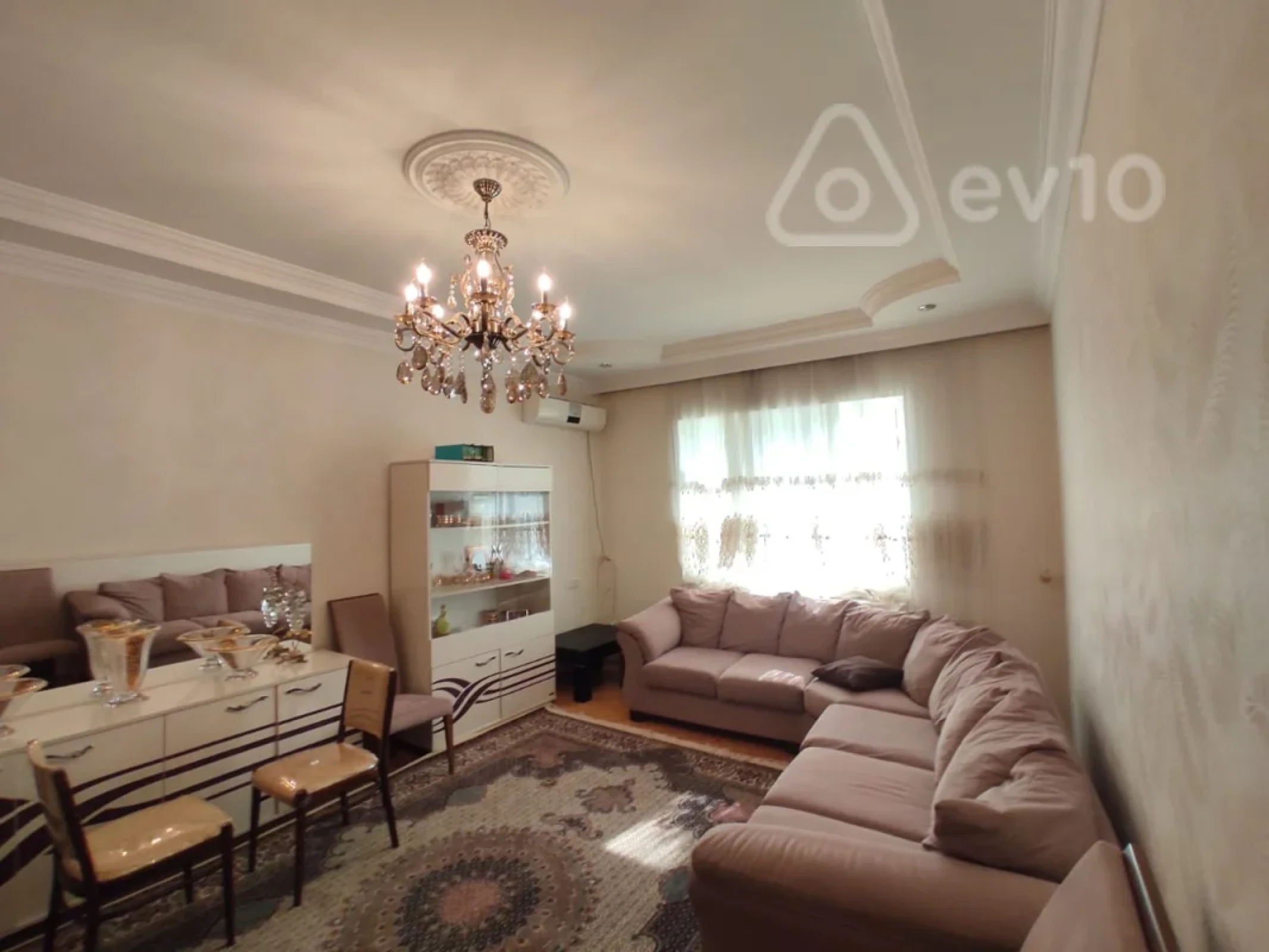 Satılır 5 otaqlı həyət evi 150 m²