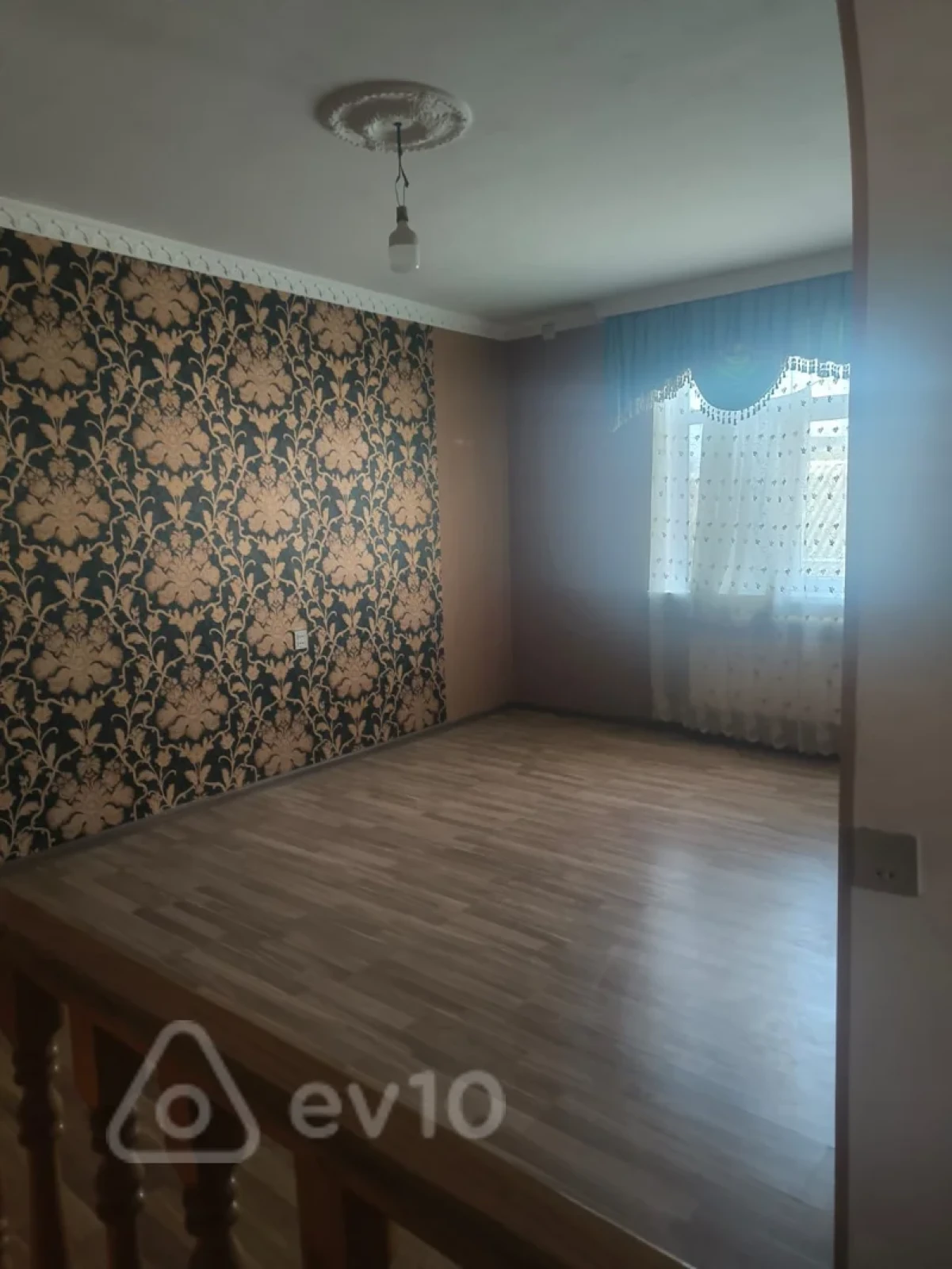 Kirayə verilir 4 otaqlı həyət evi 130 m²