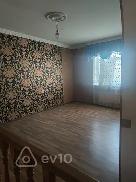 Kirayə verilir 4 otaqlı həyət evi 130 m²