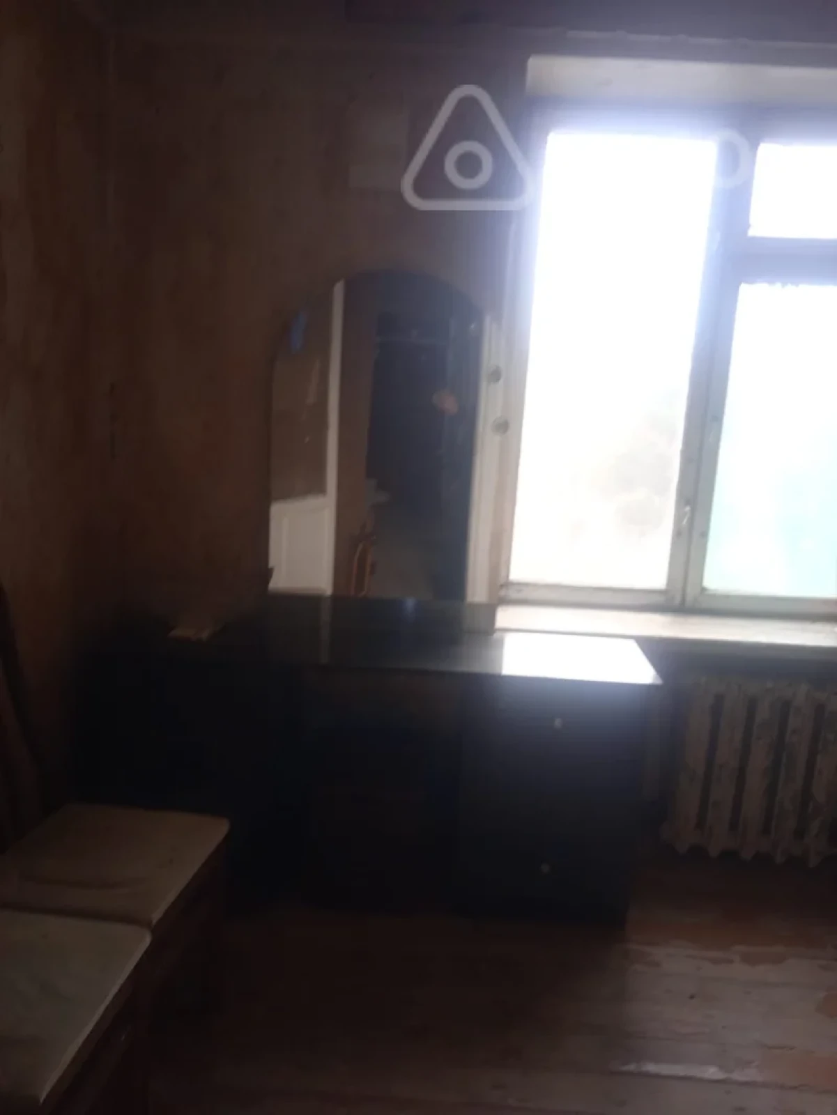 Kirayə verilir 2 otaqlı köhnə tikili 42 m²