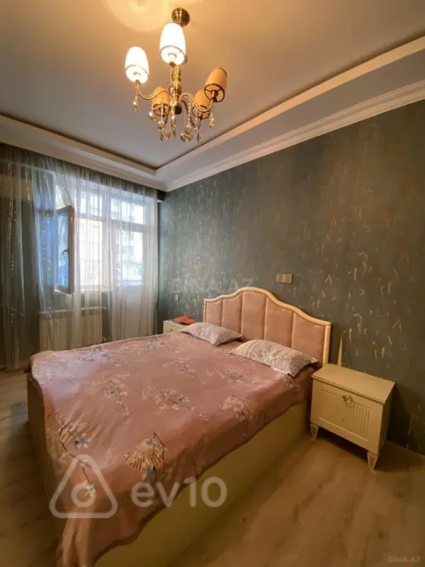 Kirayə verilir 2 otaqlı yeni tikili 75 m²