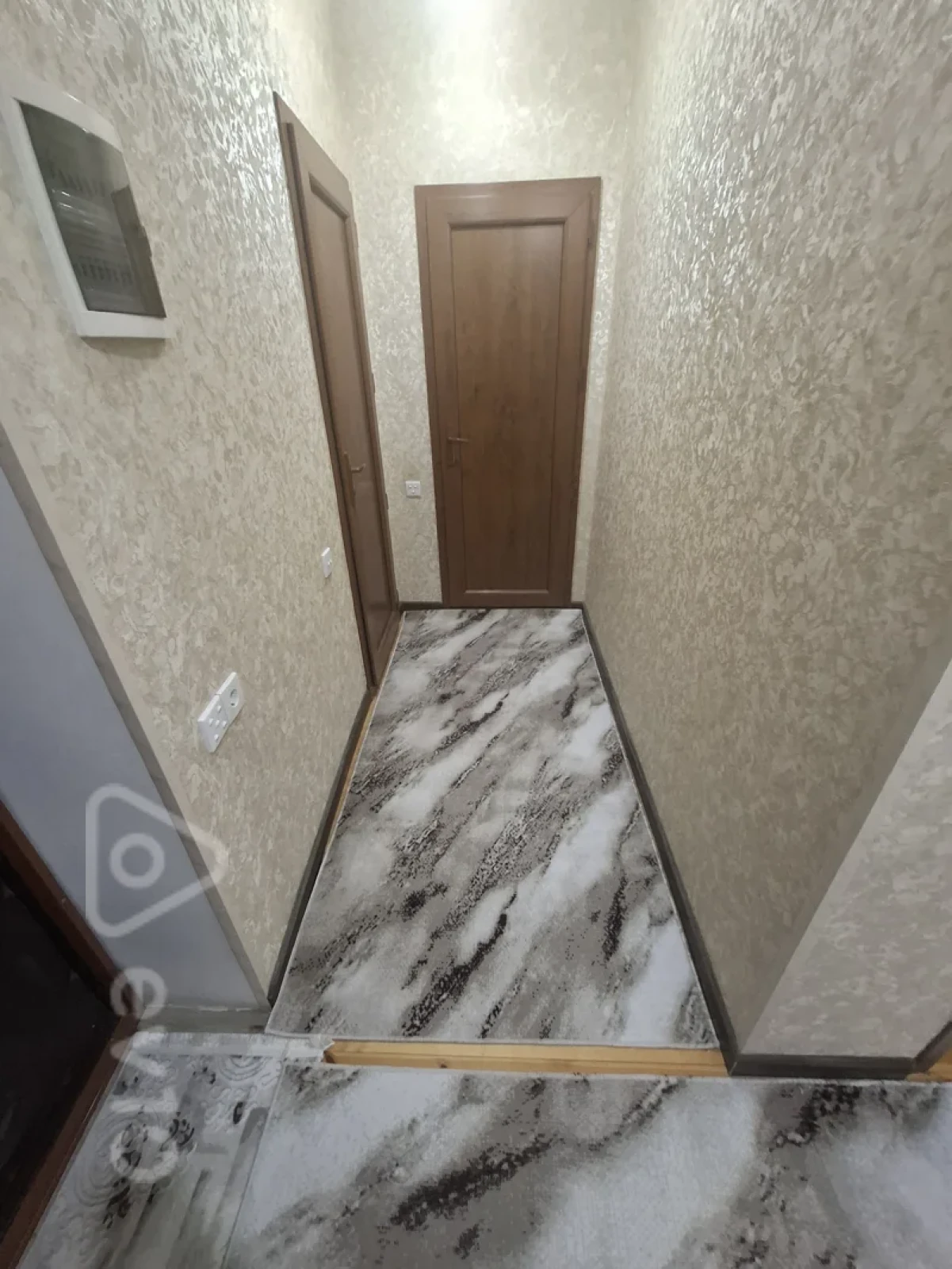 Satılır 4 otaqlı həyət evi 1000 m²