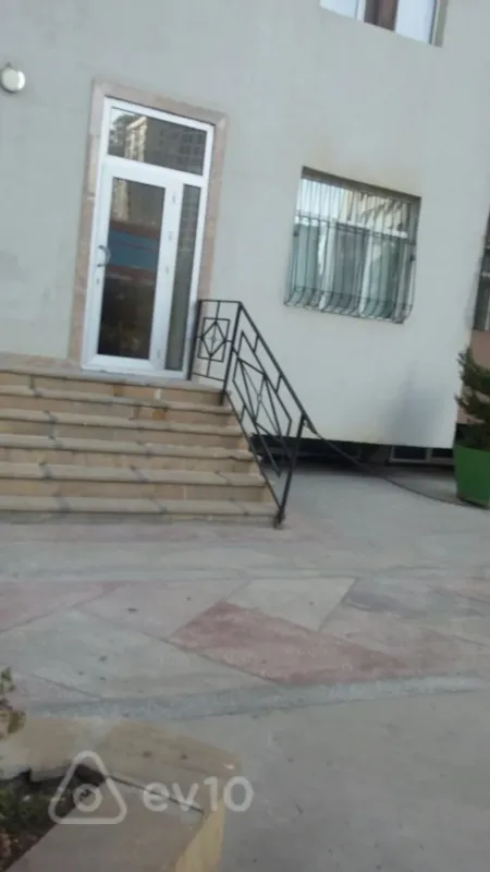 Satılır 2 otaqlı yeni tikili 14 m²