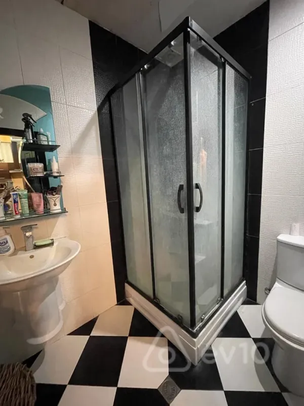 Satılır 2 otaqlı yeni tikili 14 m²