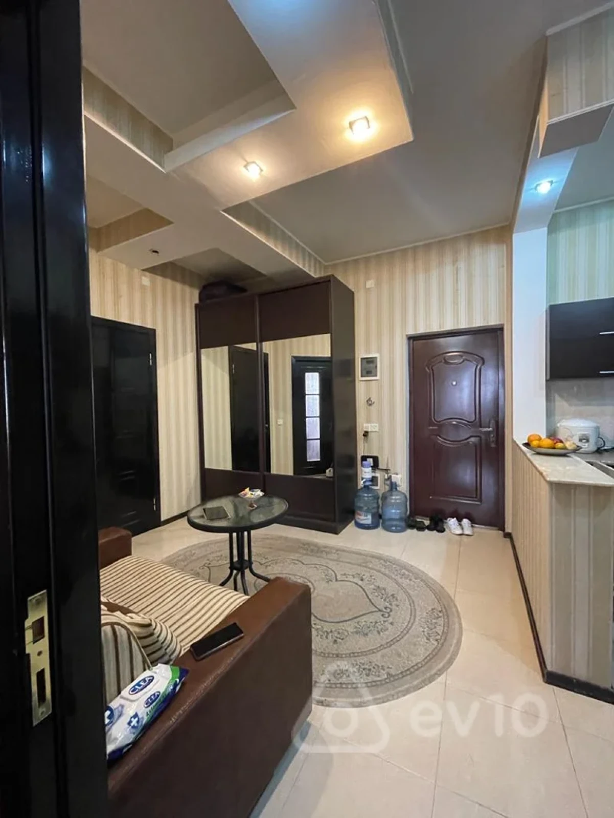 Satılır 2 otaqlı yeni tikili 14 m²