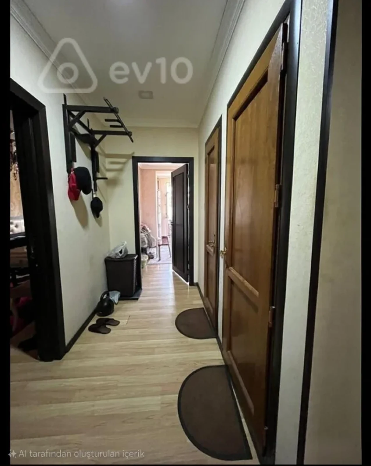 Satılır 4 otaqlı köhnə tikili 120 m²