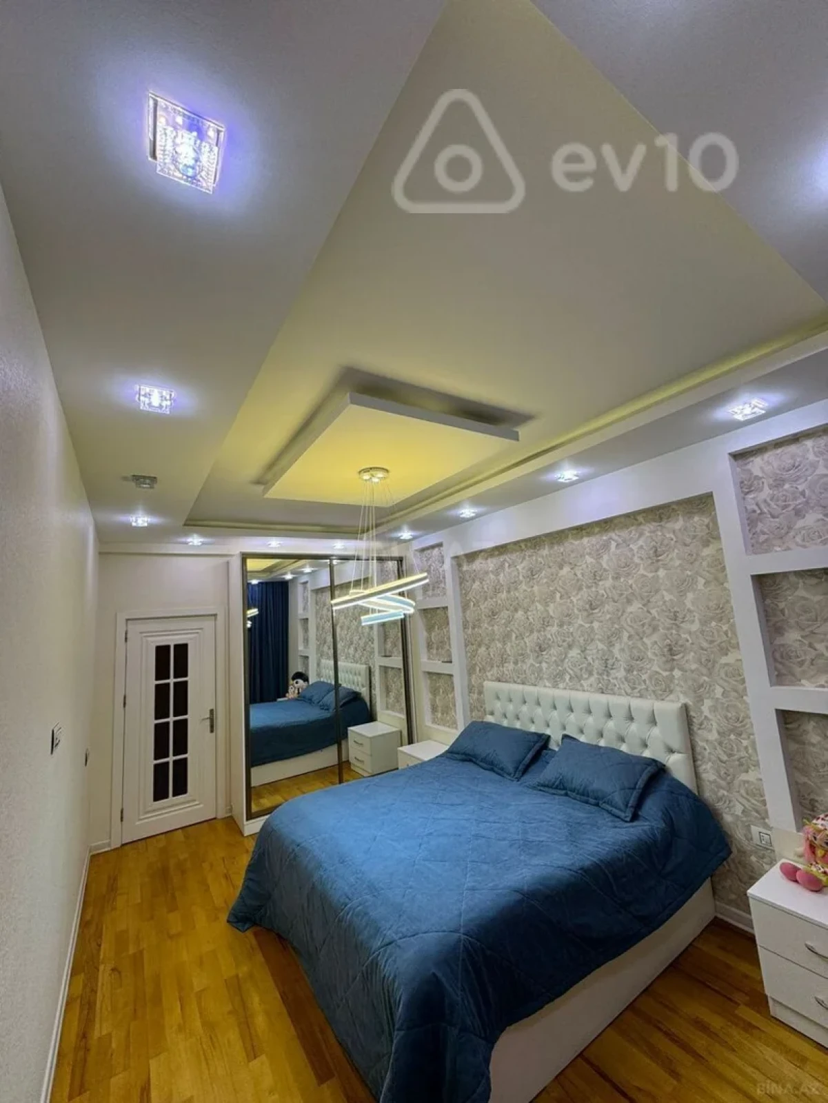 Kirayə verilir 2 otaqlı yeni tikili 90 m²