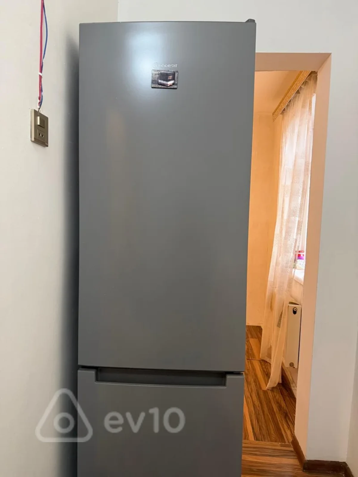 Kirayə verilir 3 otaqlı köhnə tikili 55 m²