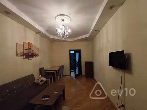 Kirayə verilir 2 otaqlı yeni tikili 65 m²