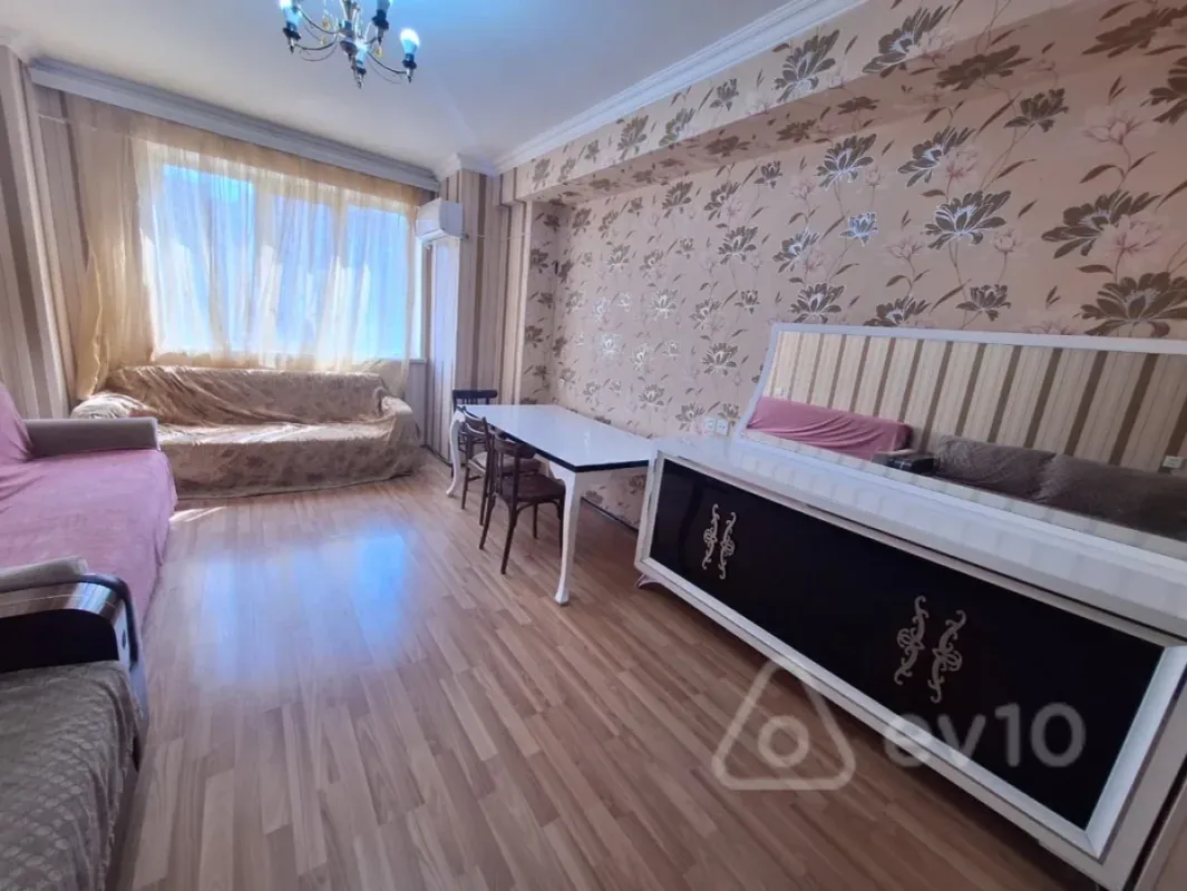 Kirayə verilir 2 otaqlı yeni tikili 65 m²