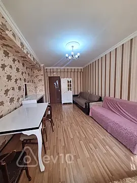 Kirayə verilir 2 otaqlı yeni tikili 65 m²