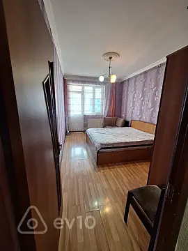 Kirayə verilir 2 otaqlı yeni tikili 65 m²