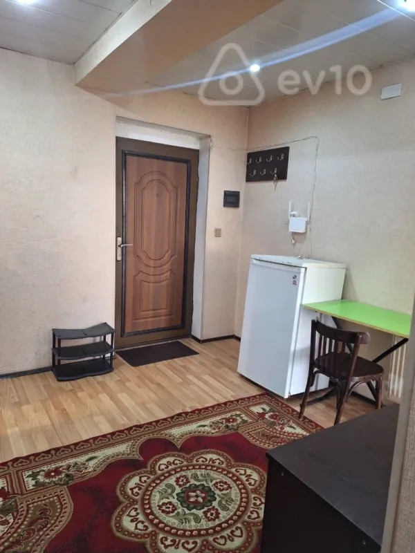 Kirayə verilir 2 otaqlı yeni tikili 65 m²