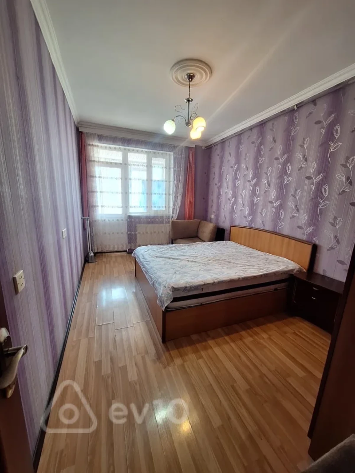 Kirayə verilir 2 otaqlı yeni tikili 65 m²