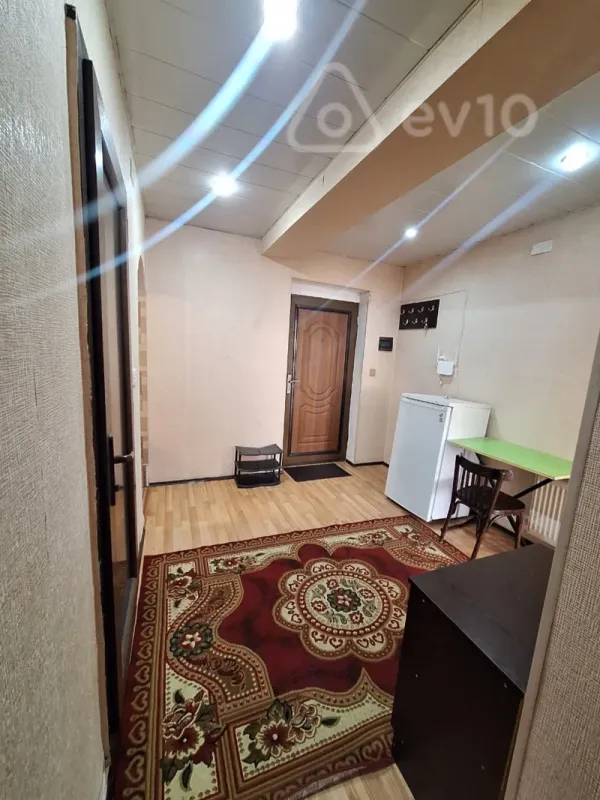 Kirayə verilir 2 otaqlı yeni tikili 65 m²