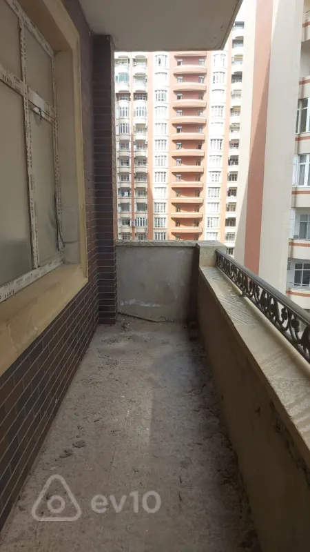 Satılır 3 otaqlı yeni tikili 140.3 m²
