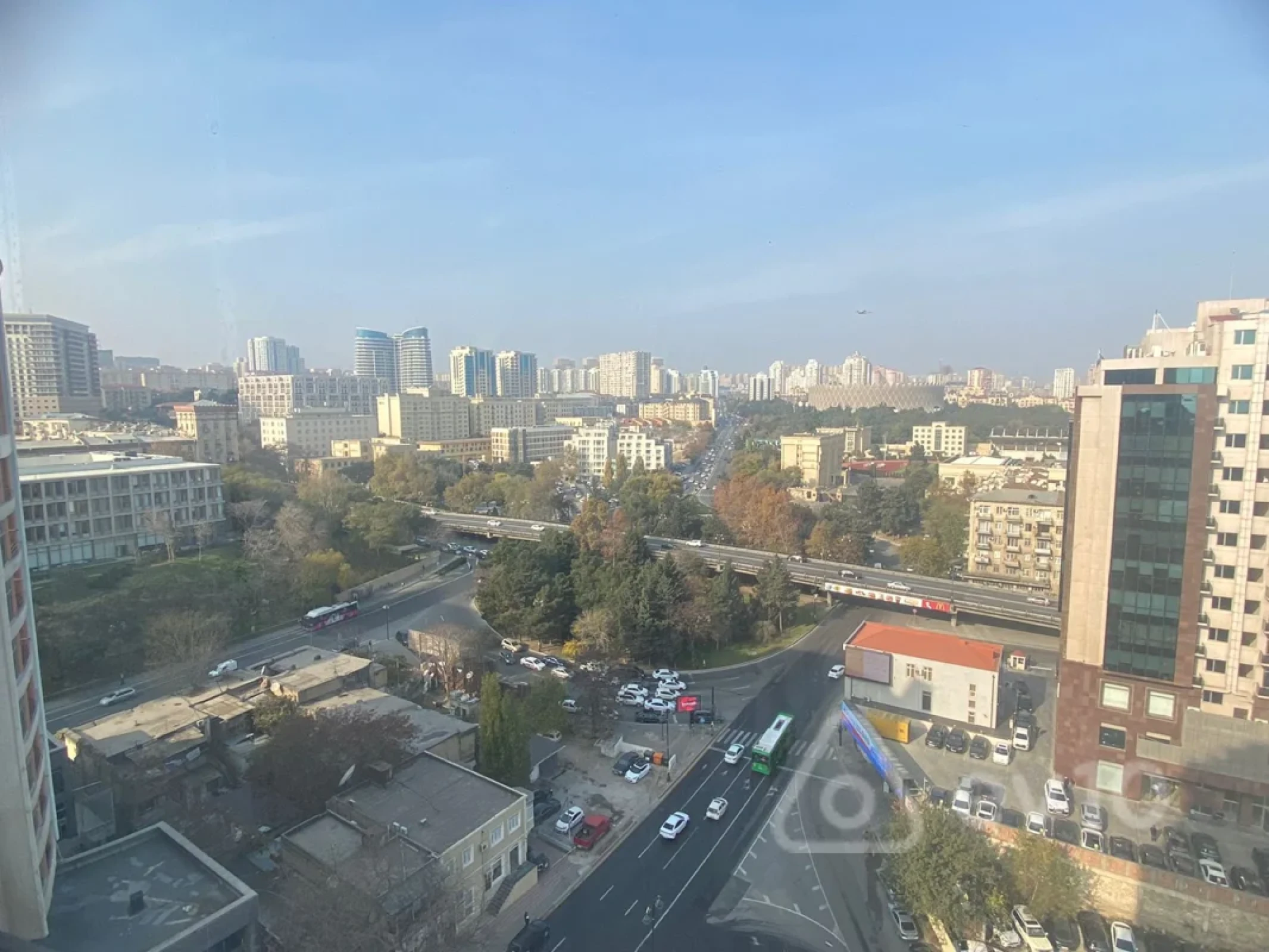 Kirayə verilir 4 otaqlı yeni tikili 210 m²