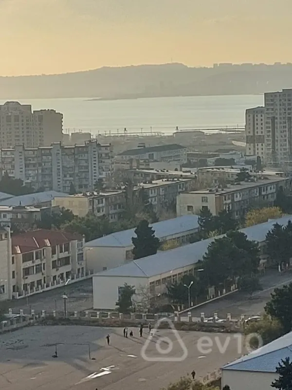 Kirayə verilir 3 otaqlı yeni tikili 125 m²