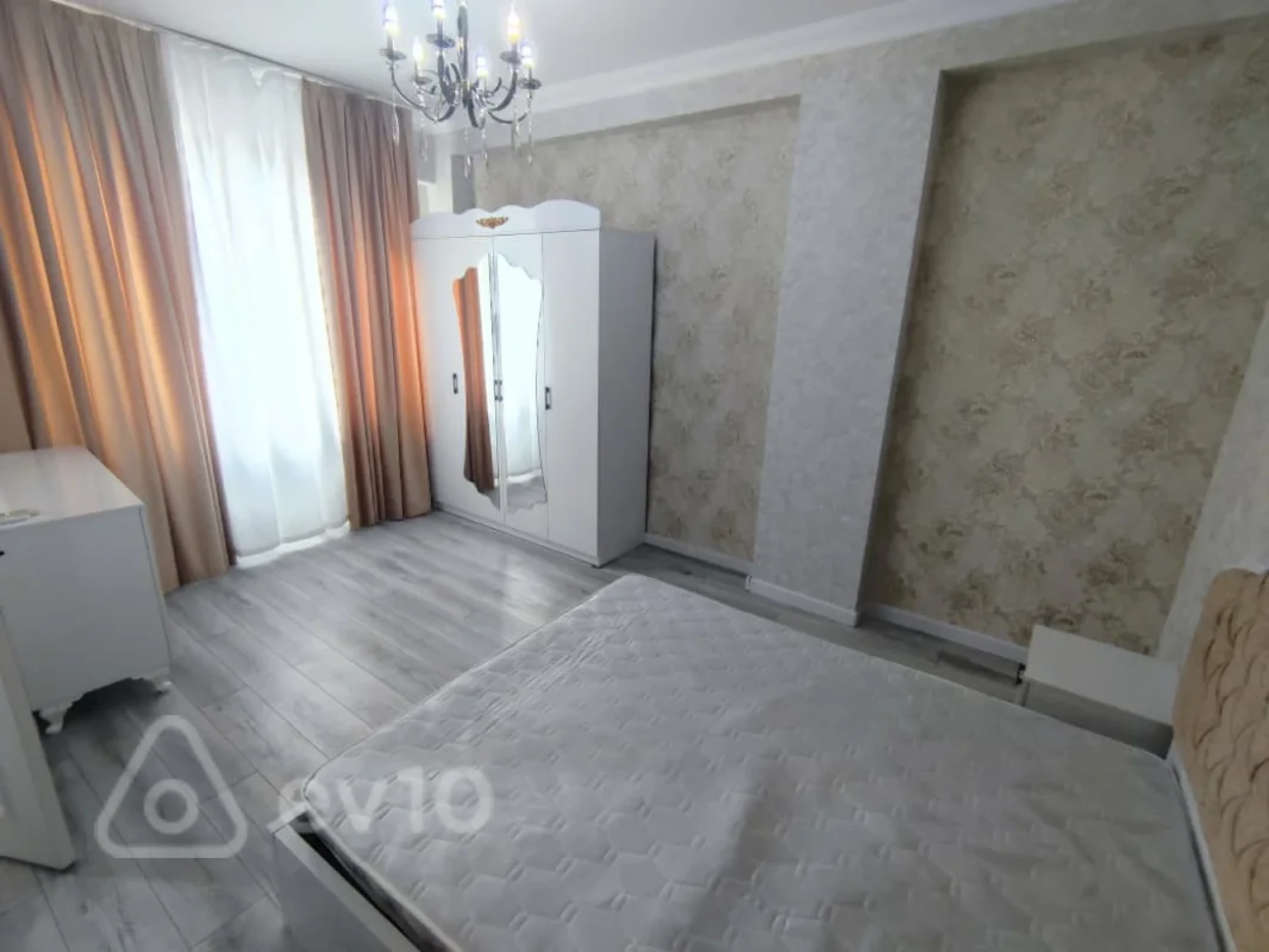 Kirayə verilir 3 otaqlı yeni tikili 82 m²