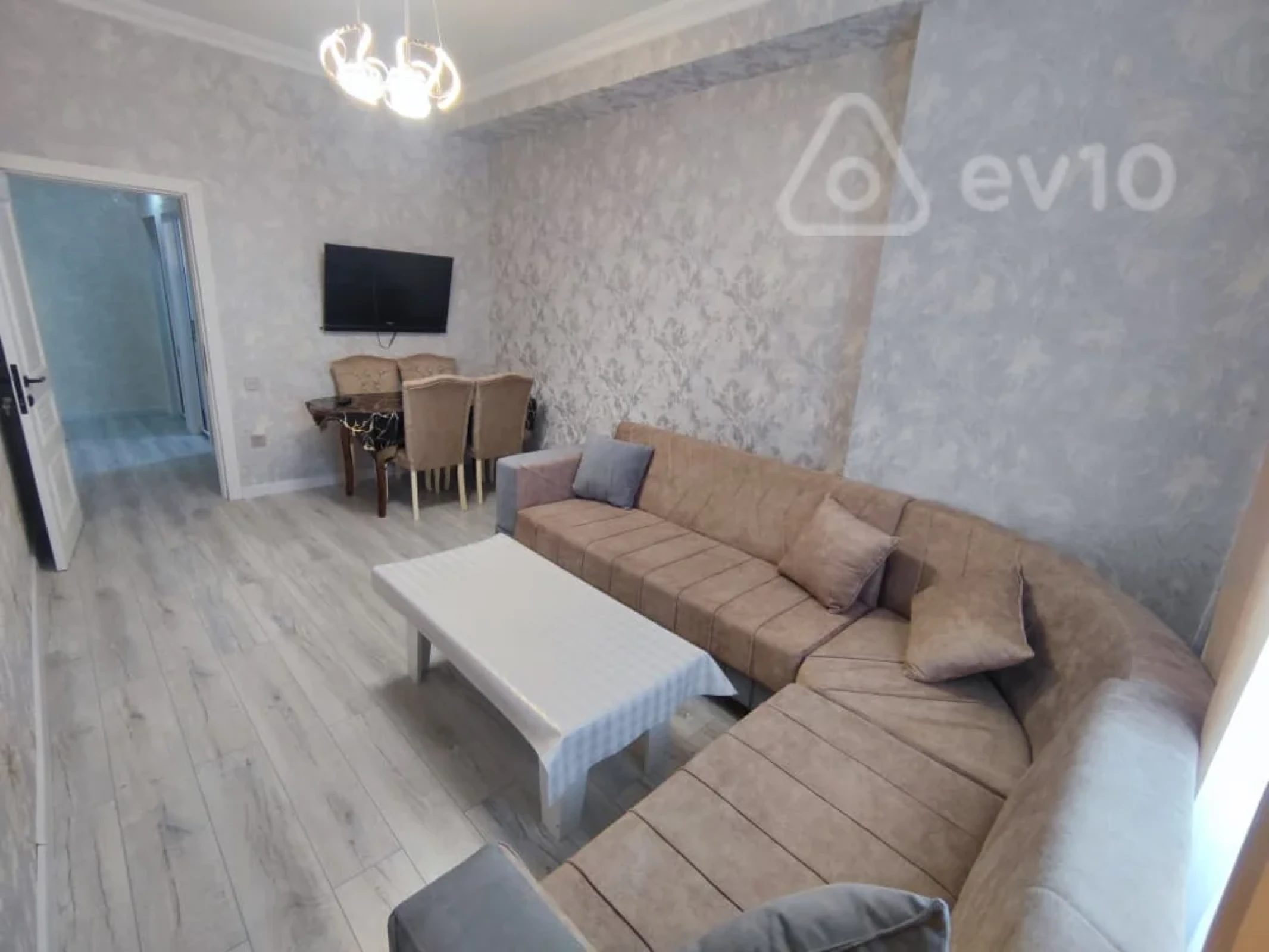 Kirayə verilir 3 otaqlı yeni tikili 82 m²
