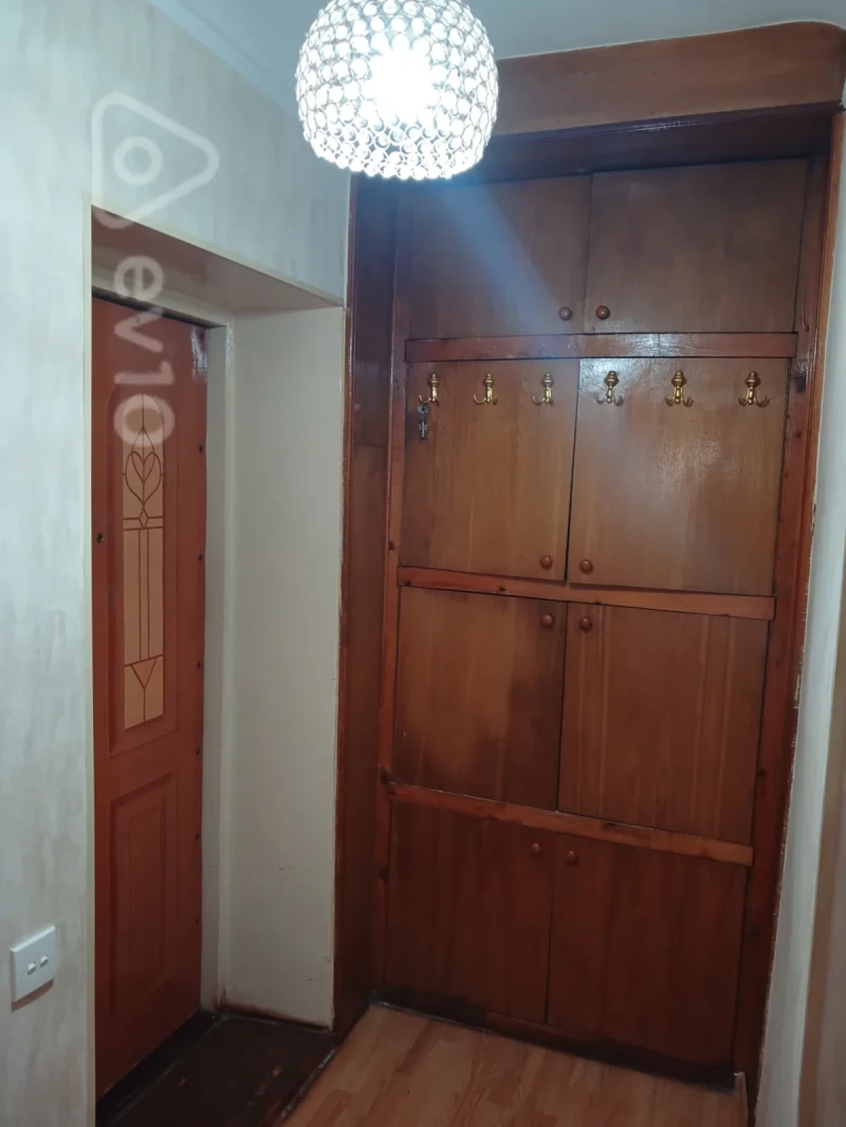 Kirayə verilir 2 otaqlı köhnə tikili 50 m²