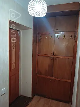 Kirayə verilir 2 otaqlı köhnə tikili 50 m²