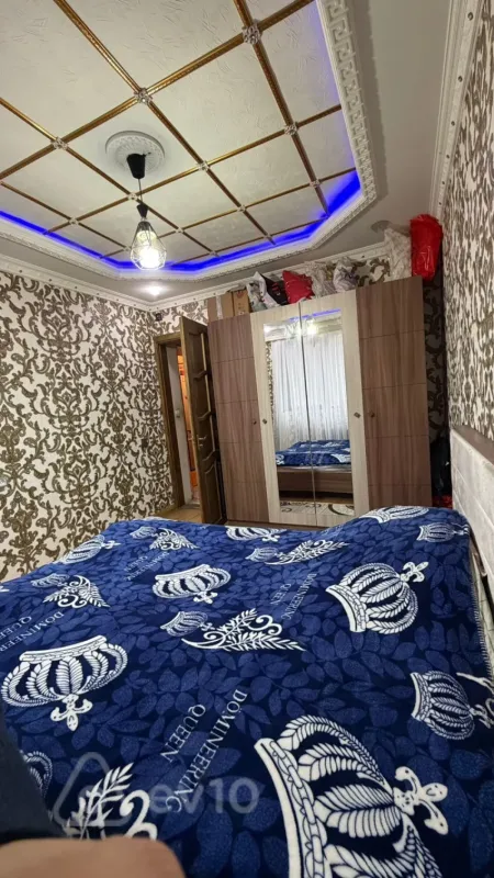 Satılır 3 otaqlı köhnə tikili 60 m²