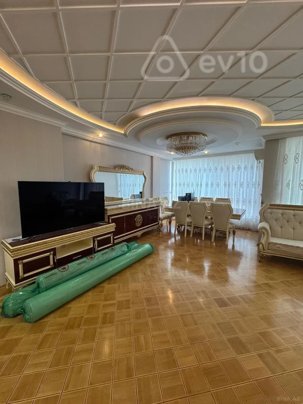 Kirayə verilir 3 otaqlı yeni tikili 110 m²