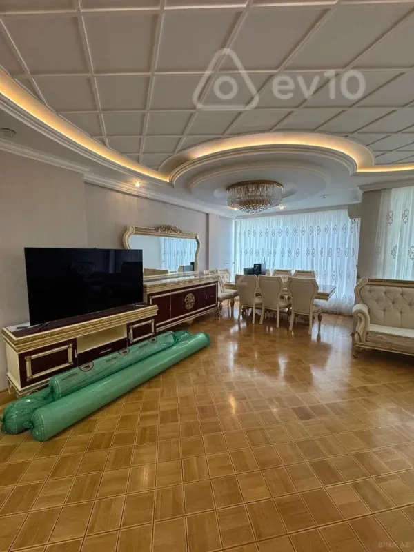 Kirayə verilir 3 otaqlı yeni tikili 110 m²