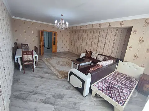 Kirayə verilir 3 otaqlı yeni tikili 110 m²