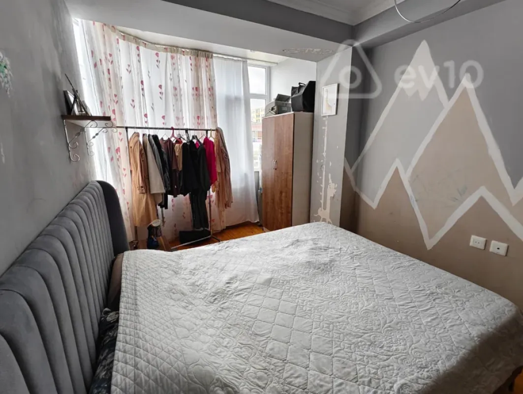 Satılır 3 otaqlı yeni tikili 85 m²