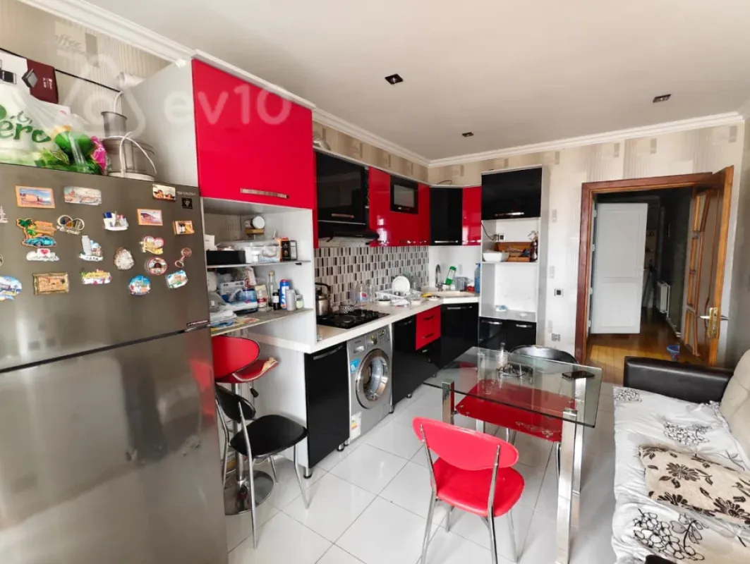 Satılır 3 otaqlı yeni tikili 85 m²