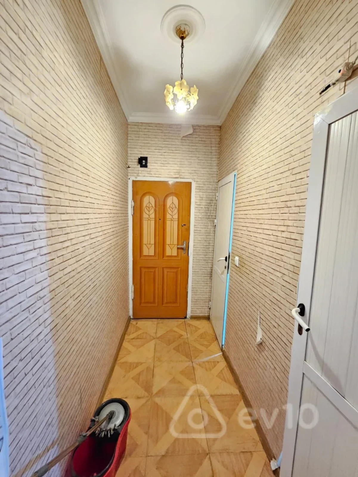 Satılır 3 otaqlı köhnə tikili 55 m²