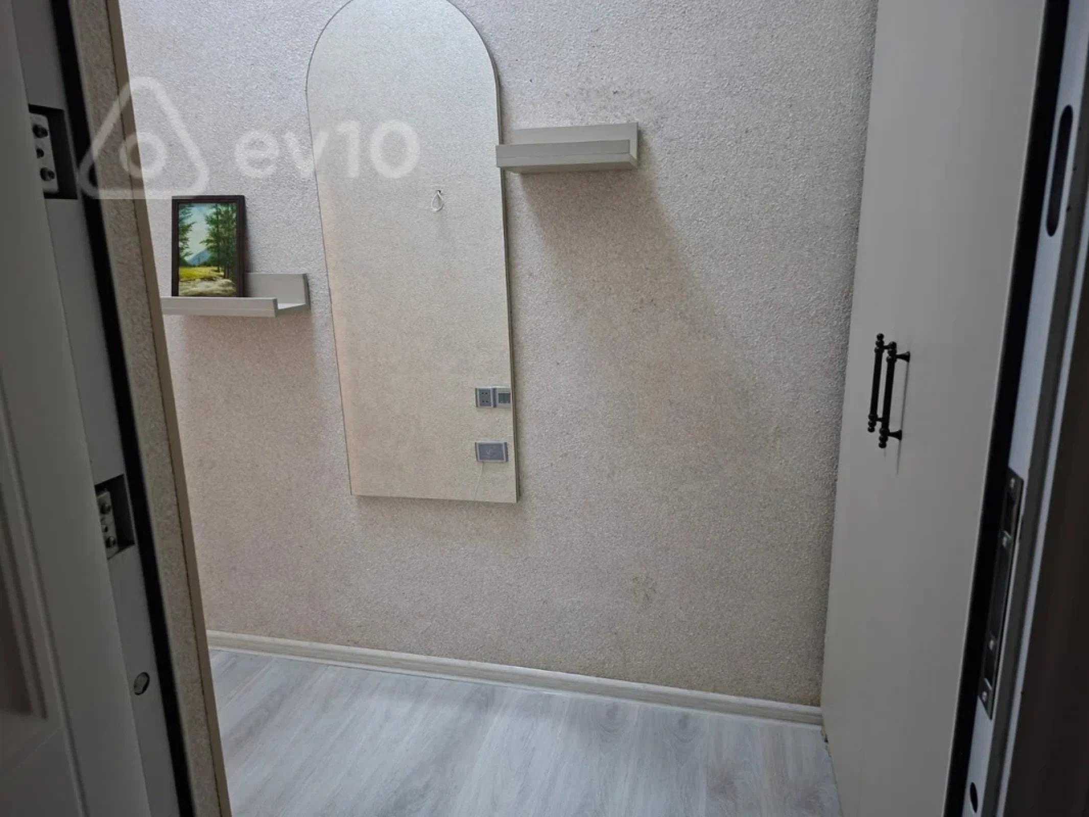 Kirayə verilir 2 otaqlı yeni tikili 70 m²
