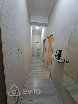 Kirayə verilir 2 otaqlı yeni tikili 70 m²