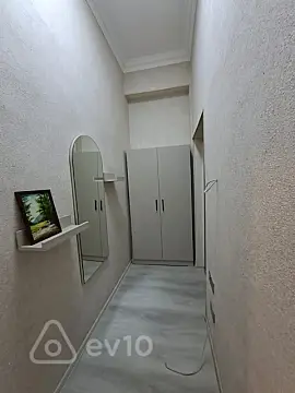 Kirayə verilir 2 otaqlı yeni tikili 70 m²