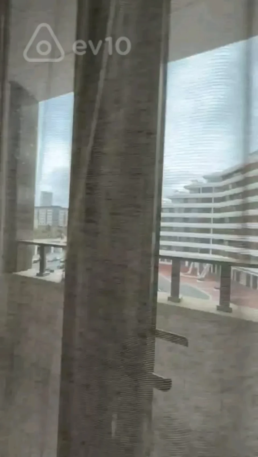 Kirayə verilir 3 otaqlı yeni tikili 140 m²