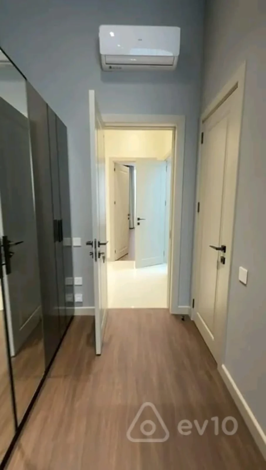 Kirayə verilir 3 otaqlı yeni tikili 140 m²