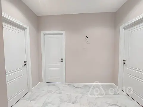 Satılır 3 otaqlı yeni tikili 115 m²