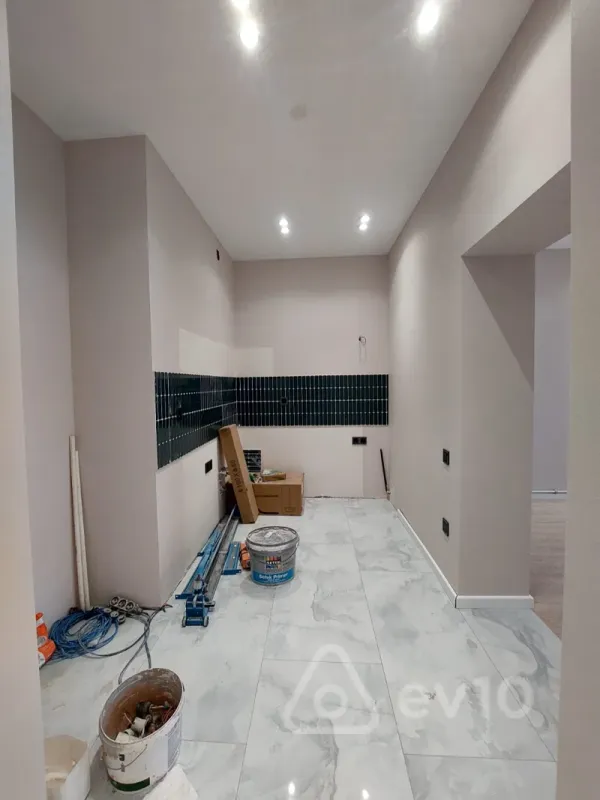 Satılır 3 otaqlı yeni tikili 115 m²