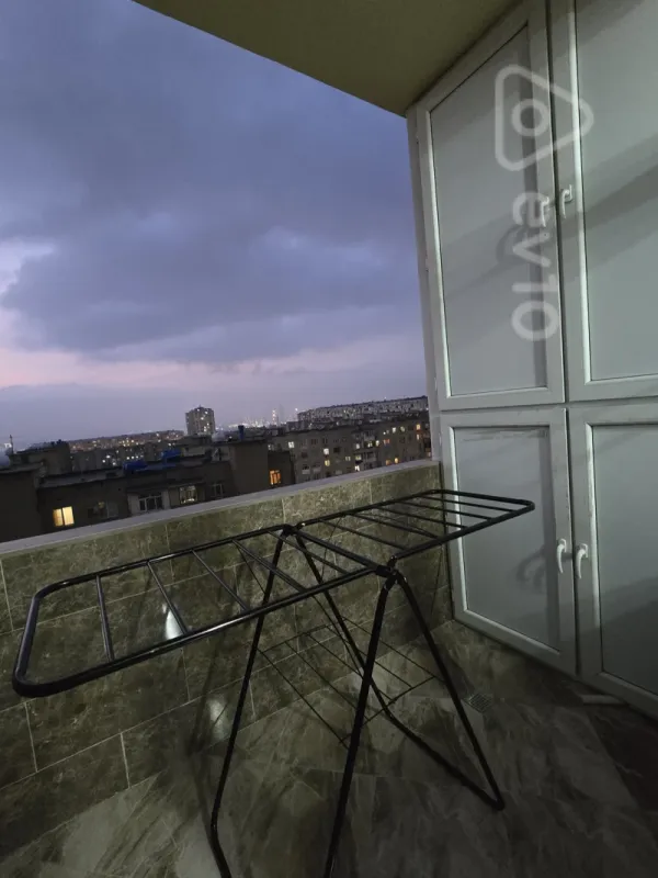 Kirayə verilir 2 otaqlı yeni tikili 64 m²