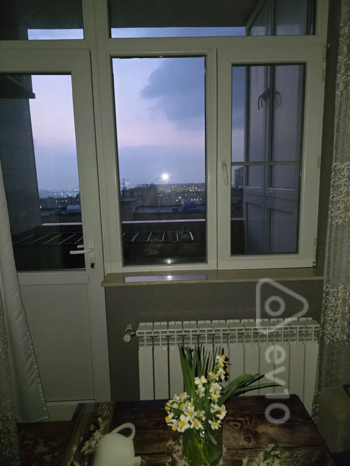 Kirayə verilir 2 otaqlı yeni tikili 64 m²