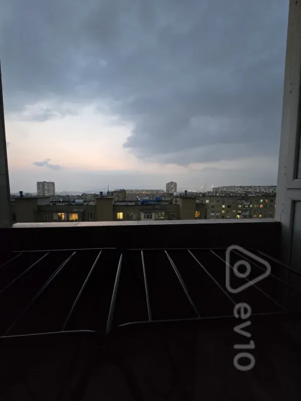 Kirayə verilir 2 otaqlı yeni tikili 64 m²