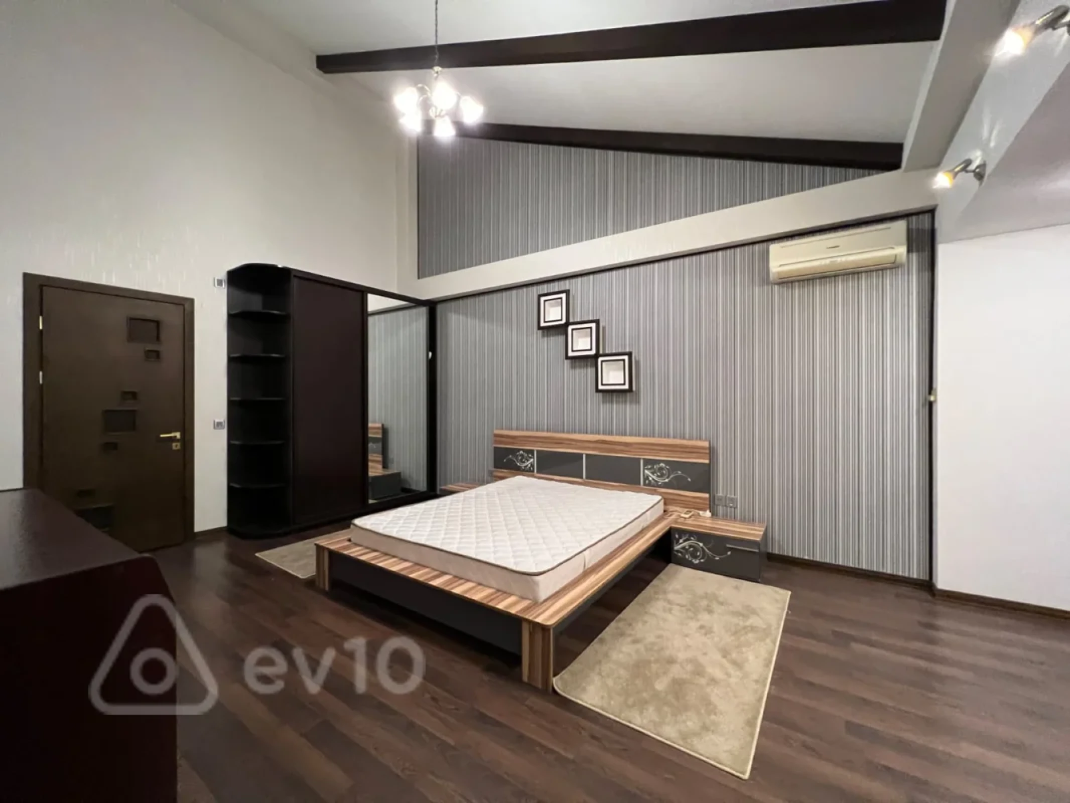 Kirayə verilir 5 otaqlı yeni tikili 450 m²