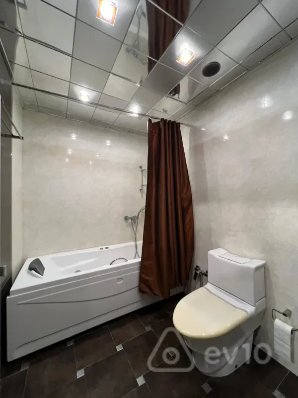 Kirayə verilir 5 otaqlı yeni tikili 450 m²