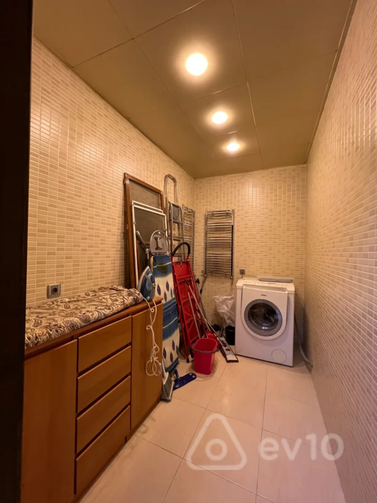 Kirayə verilir 5 otaqlı yeni tikili 450 m²