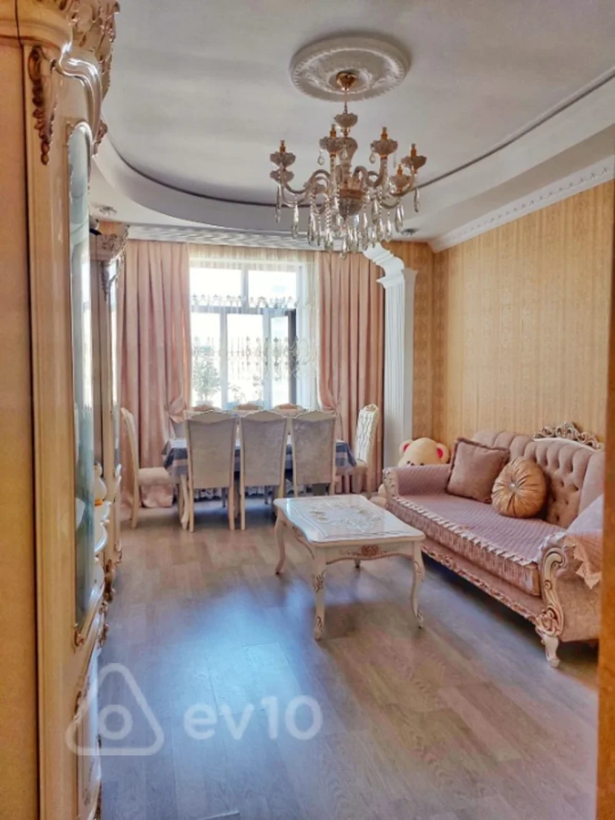 Satılır 2 otaqlı yeni tikili 75 m²