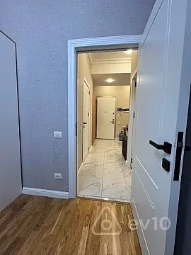 Satılır 2 otaqlı yeni tikili 60 m²