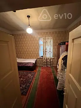 Satılır 6 otaqlı həyət evi 160 m²