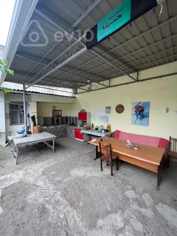 Satılır 6 otaqlı həyət evi 160 m²